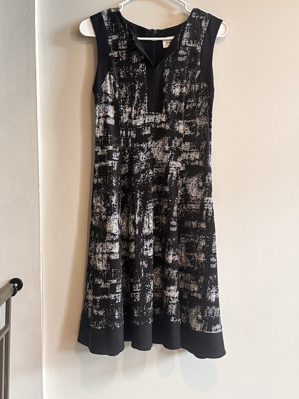 Joseph Ribkoff Size 4 Dress Sleeveless Knee Length Fit & Flare Stretch